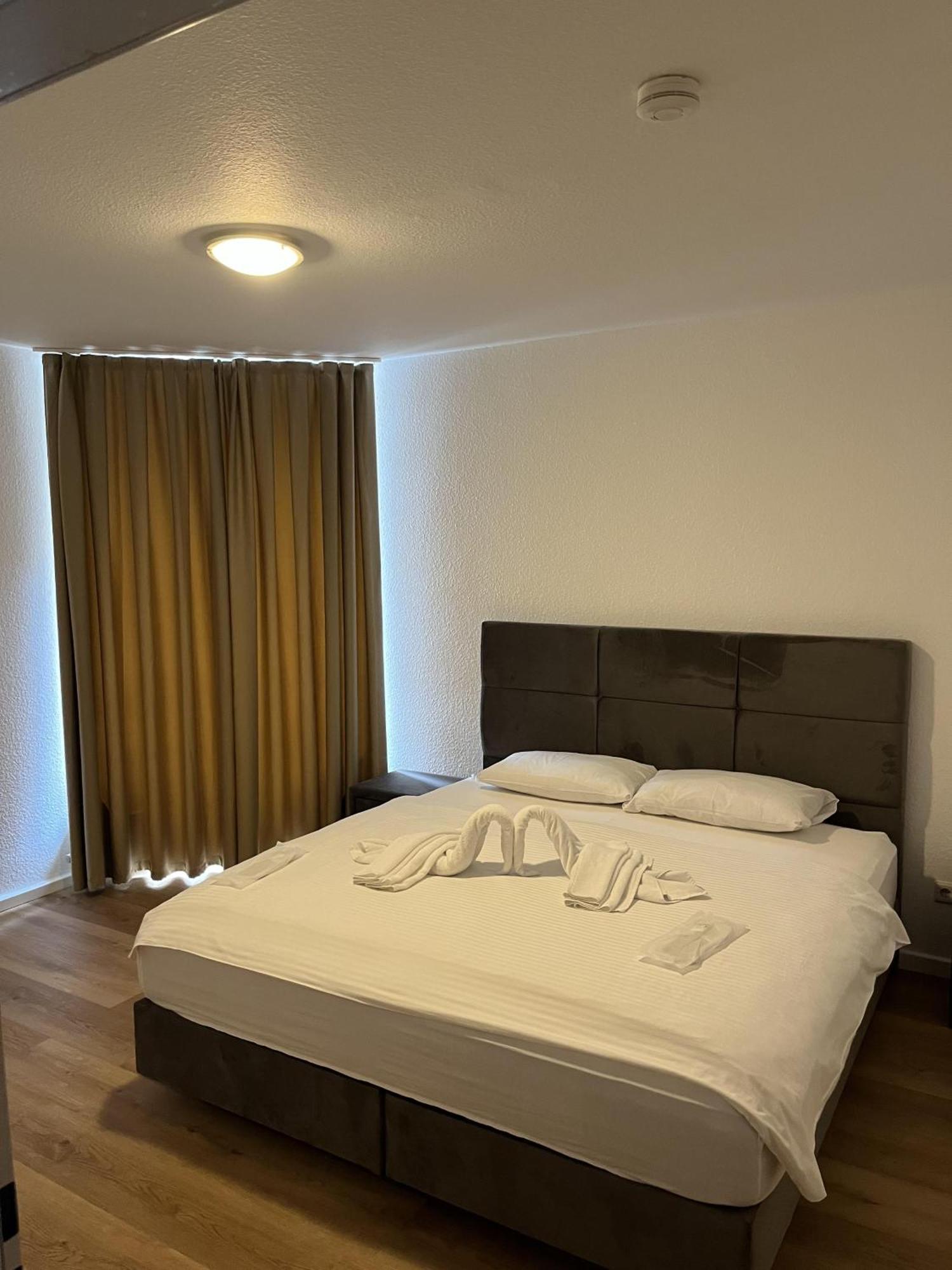 Bayrischer Hof Krefeld Ruang foto