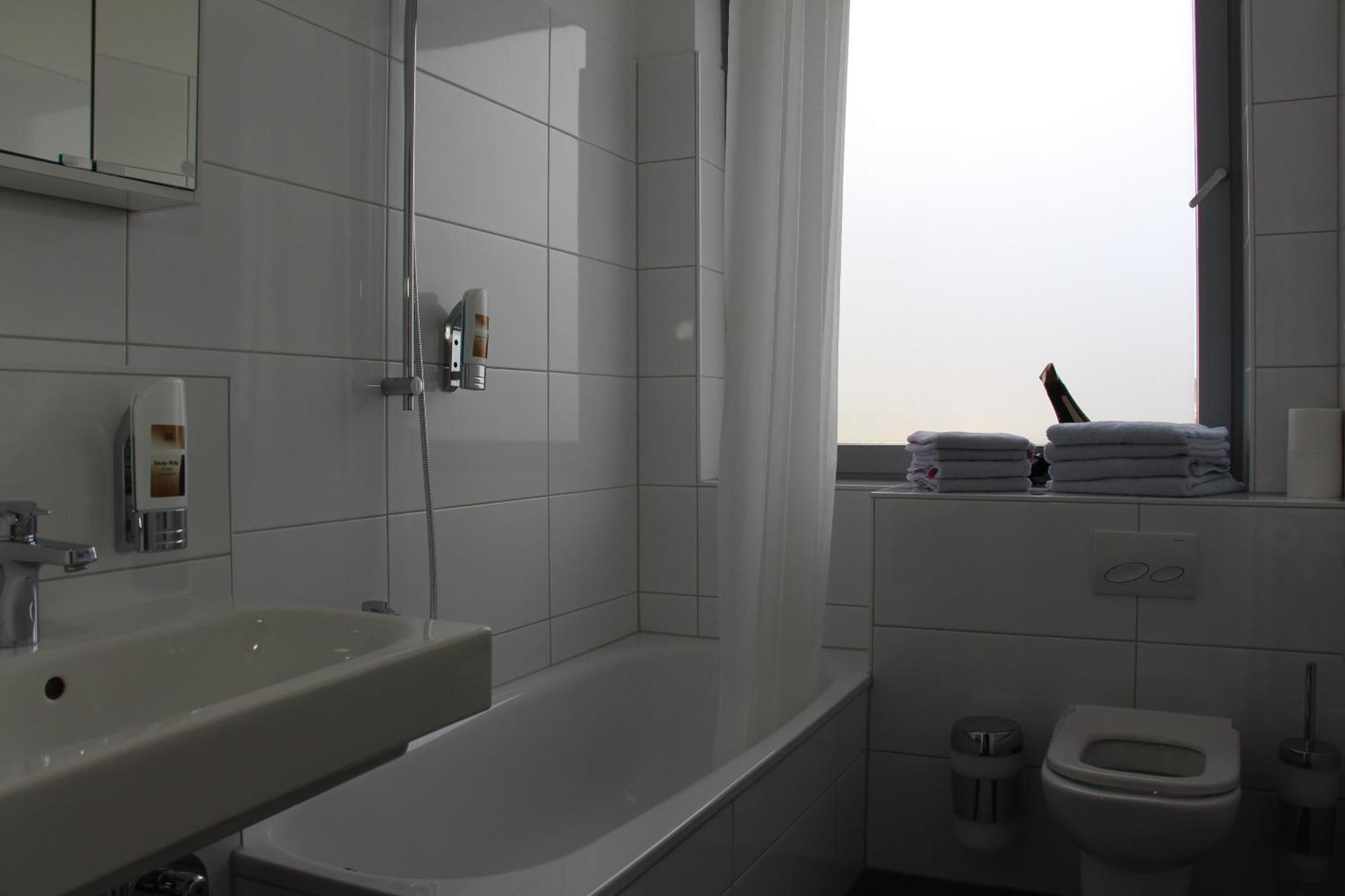 Bayrischer Hof Krefeld Ruang foto